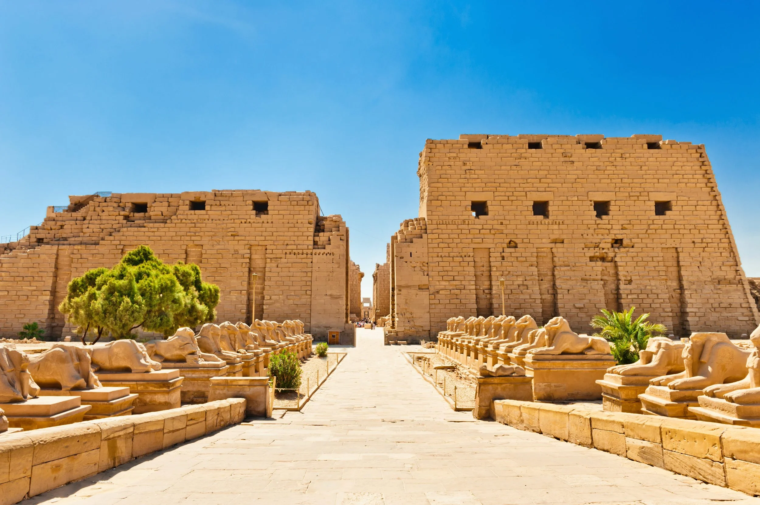 Luxor’s Timeless Treasures: A Journey Through Ancient Thebes